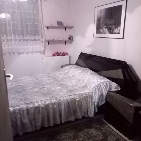 Case de vacanță Alex House